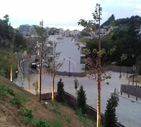 Ανεξάρτητη Γκαρσονιέρα Κοντά Στο Κέντρο Της Πάτρας Apartment Exterior photo